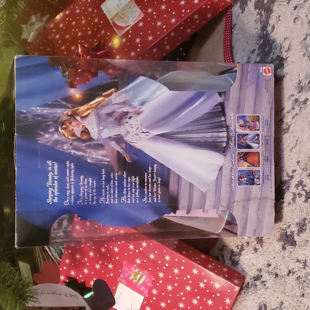 Barbie - Picture 2 of 3